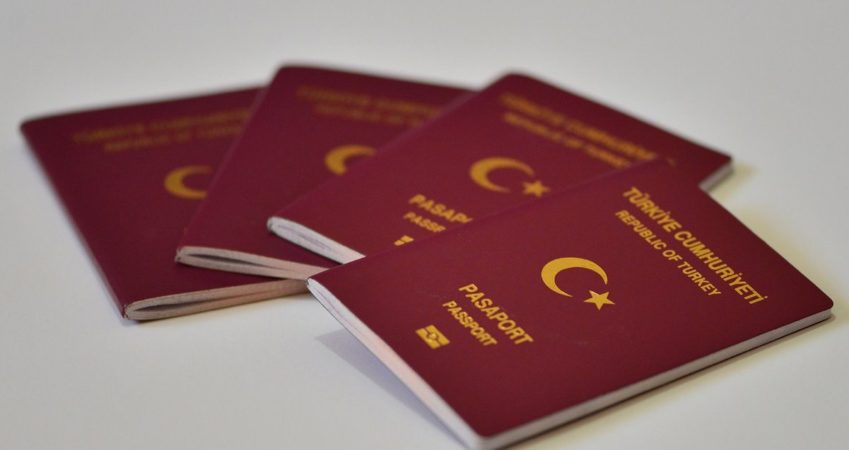 How long do foreign investors take to acquire Turkish citizenship?